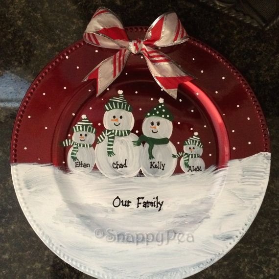 570x570 This Family Snowman Charger Is Hand Painted And Personalized - Snowman Family Painting