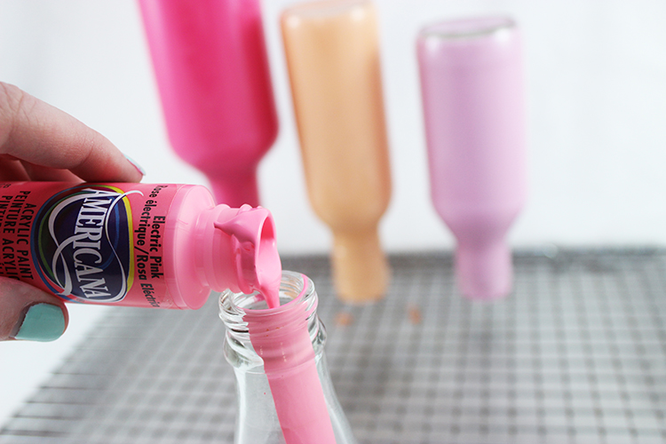 750x500 Diy Painted Glass Bottle Vases Glass Bottle Craft - Soda Bottle Painting