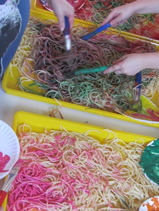 325x433 Spaghetti Sensory Play Teach Preschool - Spaghetti Painting