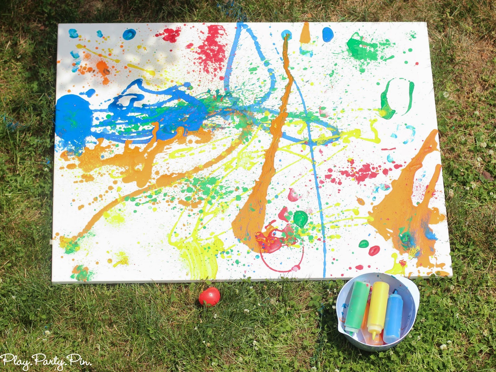 1600x1201 Splatter Paint Party For Kids! - Splashing Painting On Canvas