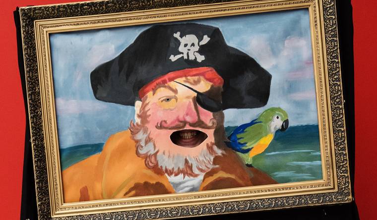 Spongebob Captain Painting At Paintingvalley.com 