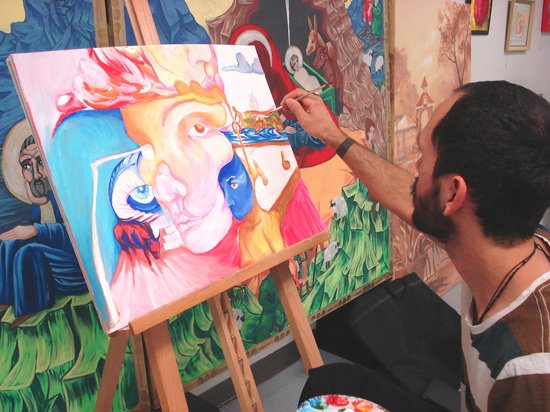 550x412 Juxtaposed Images Create A Dream Like Quality In This Spontaneous - Spontaneous Painting