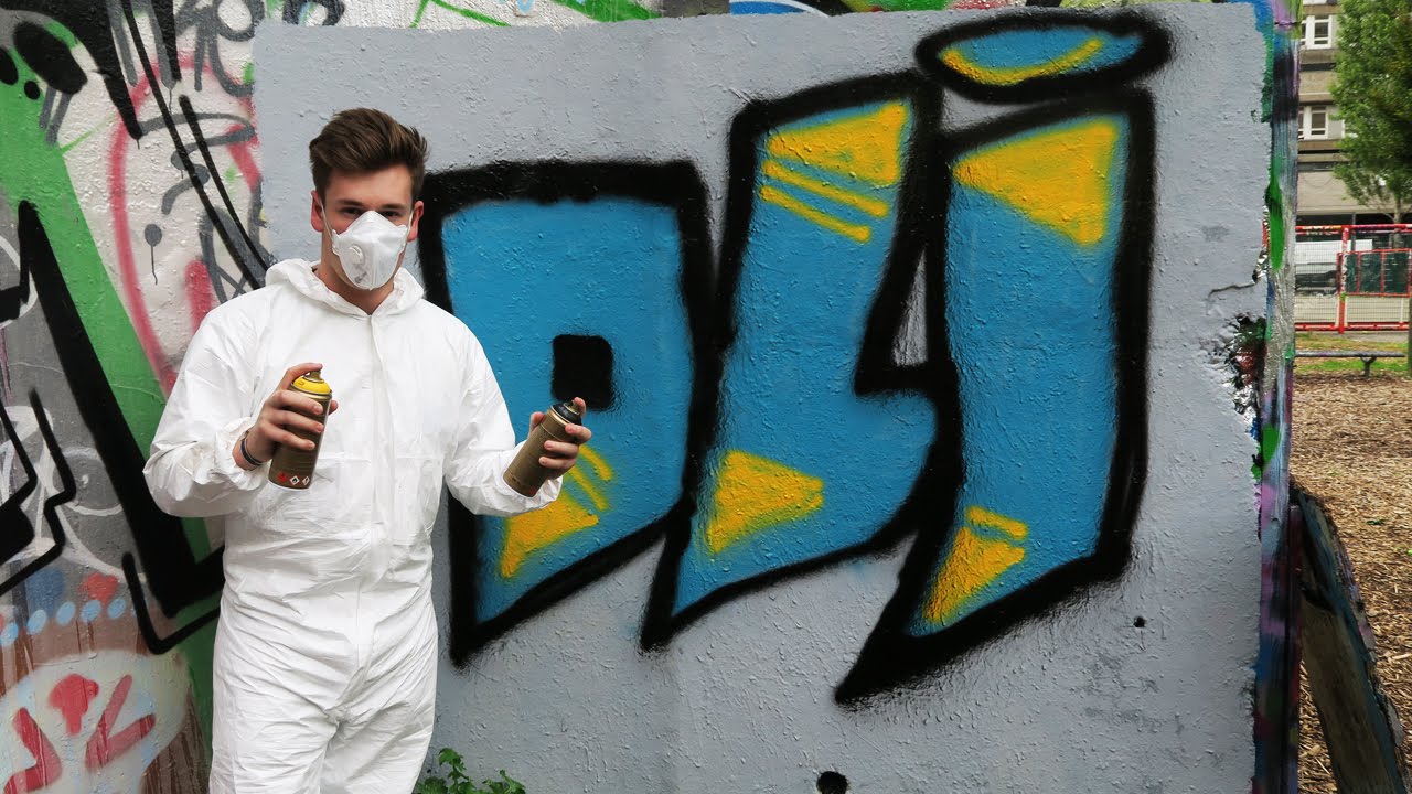 1280x720 Spray Painting My Name On A Wall - Spray Painting