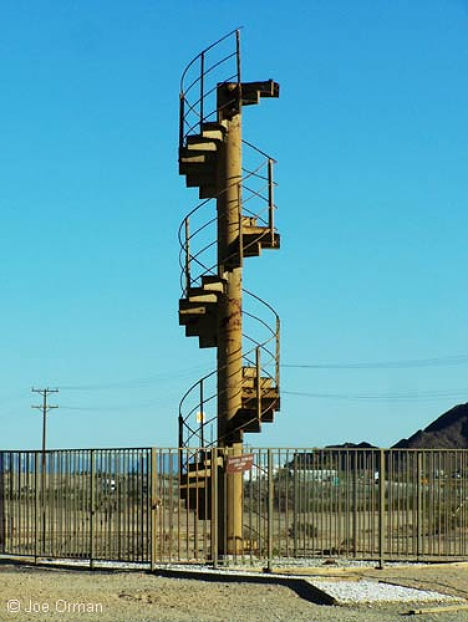 468x622 Stairs To Nowhere 15 Works Of Surreal Staircase Sculpture Urbanist - Stairs To Nowhere Painting
