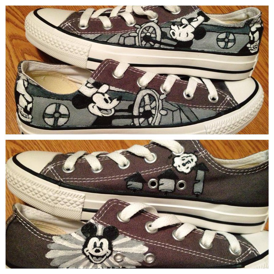 894x894 Steamboat Willie Hand Painted Custom Converse By Candysan87 - Steamboat Willie Painting
