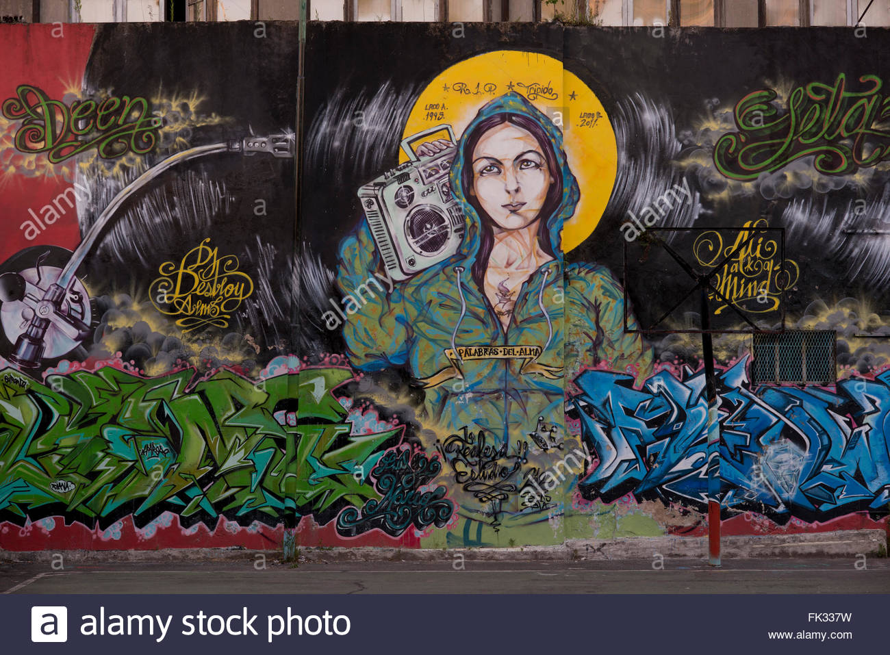 1300x957 Mural Painting Representing Madonna With A Stereo - Stereo Painting