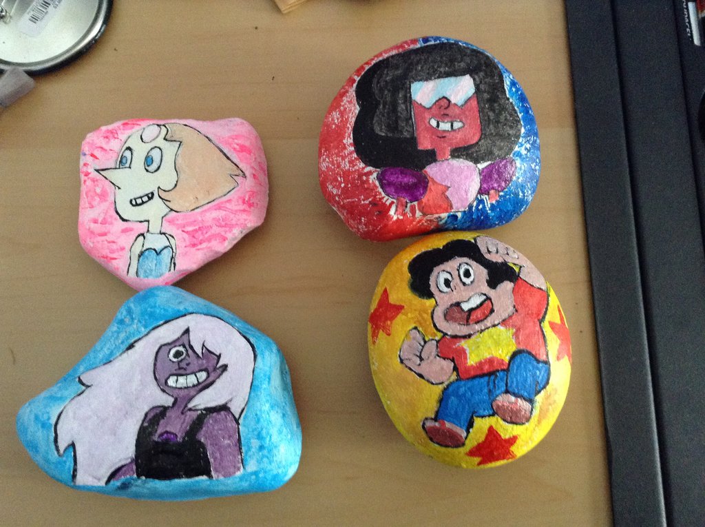 1024x765 Steven Universe Rock Painting By Ilovealotofthings - Steven Universe Painting