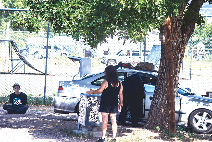 865x577 Police Recover Stolen Artwork Copscourts - Stolen Painting Found By Tree