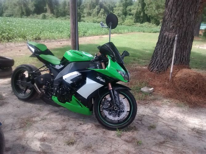 670x503 How To Paint A Motorcycle (With Pictures) - Street Bike Painting