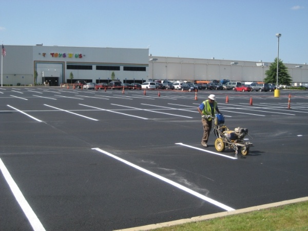 600x449 What's The Average Cost To Line Stripe A Parking Lot - Striping Painting