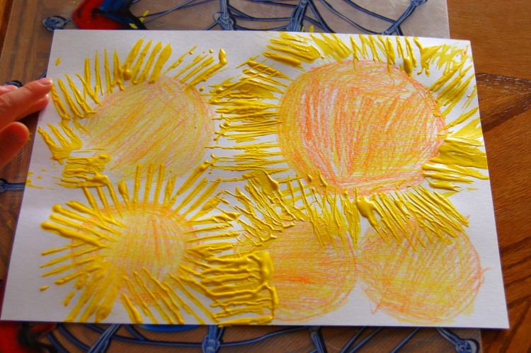 750x499 Coffee Filter Sun Art I Heart Crafty Things - Sun Painting For Kids