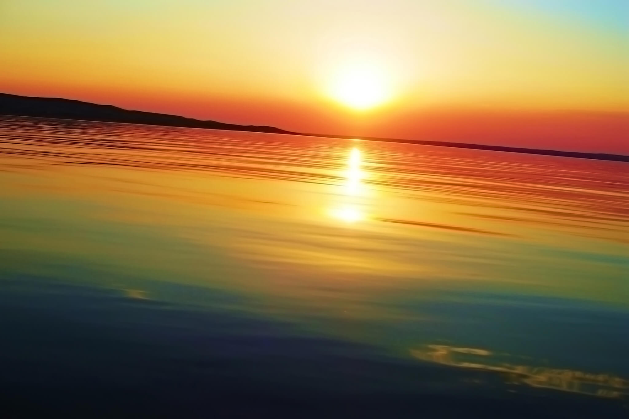 2048x1365 Epic - Sunset Over Water Painting