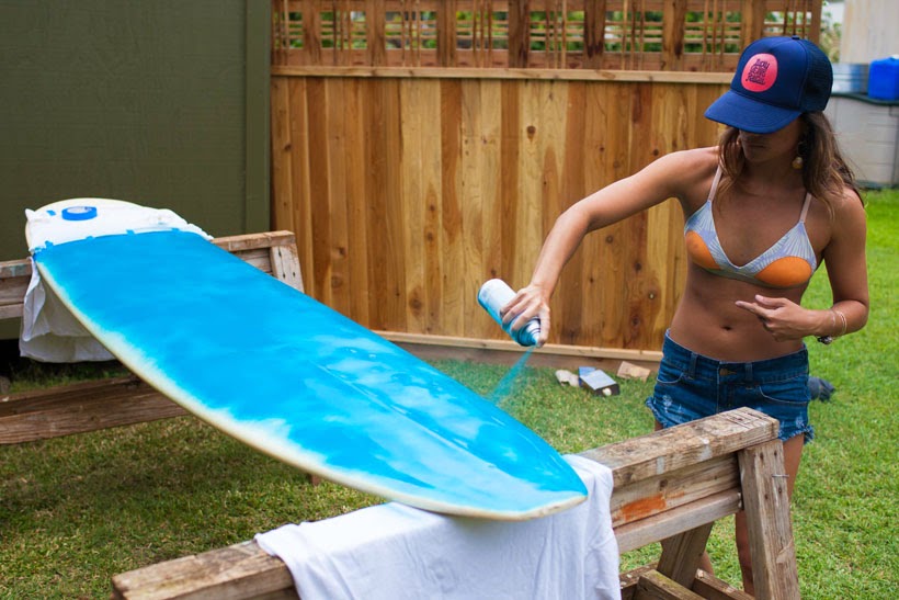 820x547 Diy How To Repaint A Surfboard With Ashley Johnston Seea - Surfboard Painting
