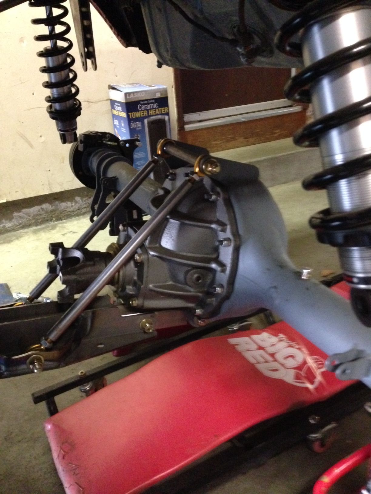 1224x1632 Currie 9 Rear End Being Taken Out Of The Car For Painting And Re - Suspension Painting