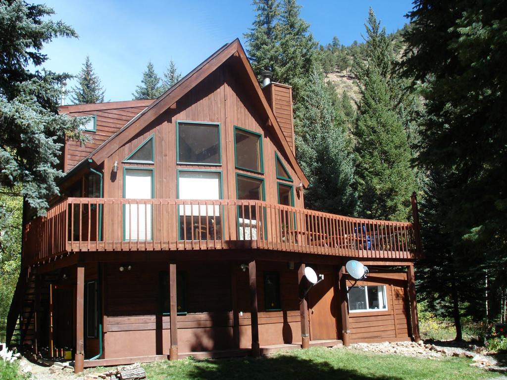 1024x768 Denver House Painting - Tall Pines Painting