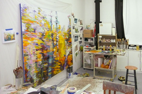 590x393 Monica Tap Painting - Tap Painting