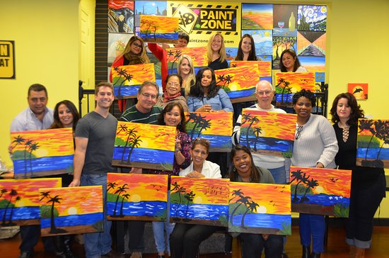 550x364 Corporate Painting Party, Fun Team Building Activity - Team Painting