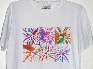300x224 How To Spin Art Fabric Painting - Tee Shirt Painting