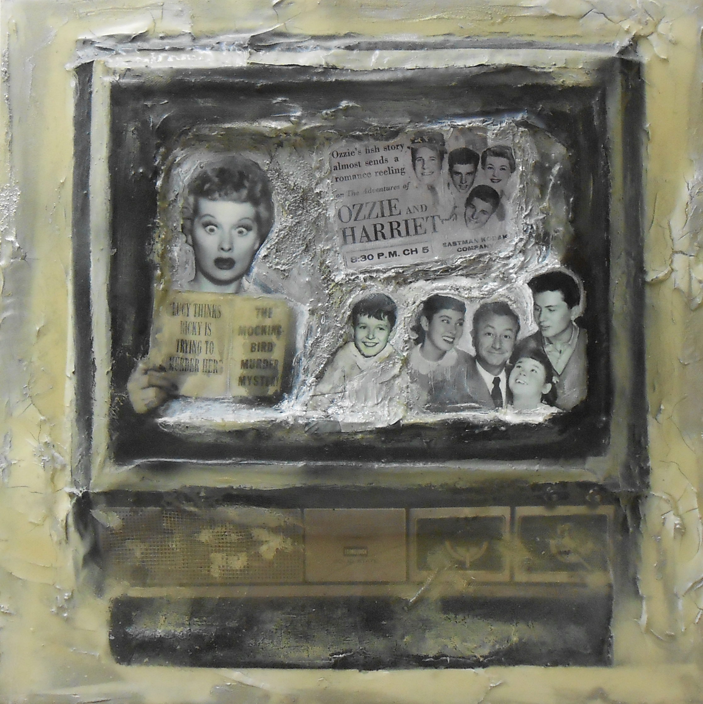 2233x2237 Old Television Michele Morata Fine Art - Television Painting
