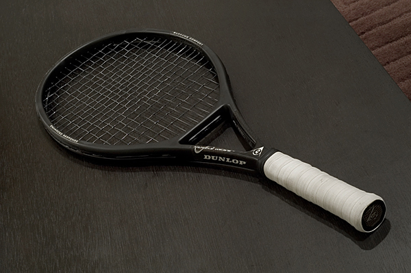 600x399 Painted My Racquets Black Studiotsang's Blog - Tennis Racket Painting