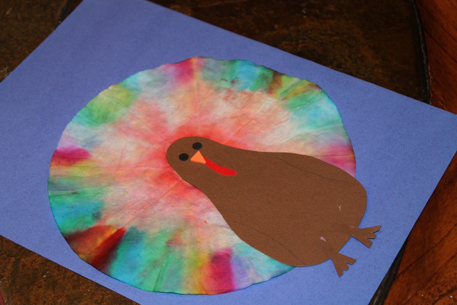 1600x1067 How To Make Coffee Filter Tie Dye Turkeys - Thanksgiving Painting For Kids