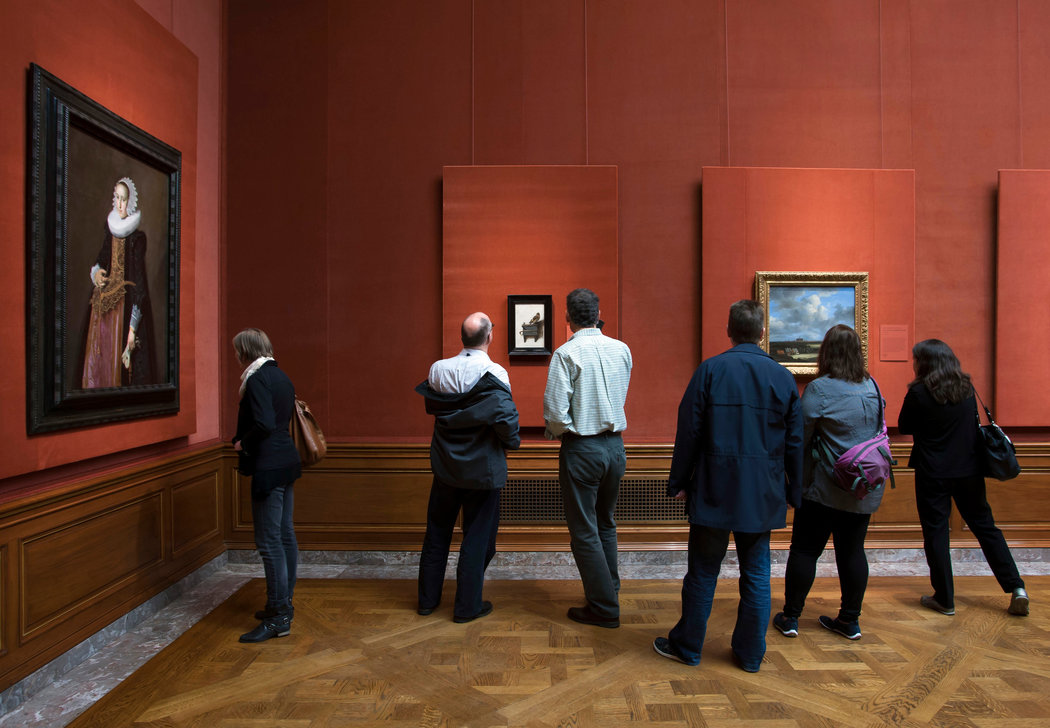 1050x728 A Look - The Goldfinch Painting