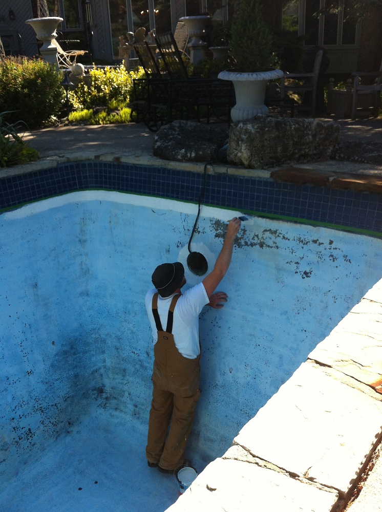 746x1000 How To Paint A Concrete Pool - The Swimming Pool Painting