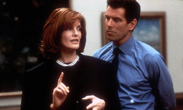 615x370 The Thomas Crown Affair Review (1999) Pierce Brosnan - Thomas Crown Painting