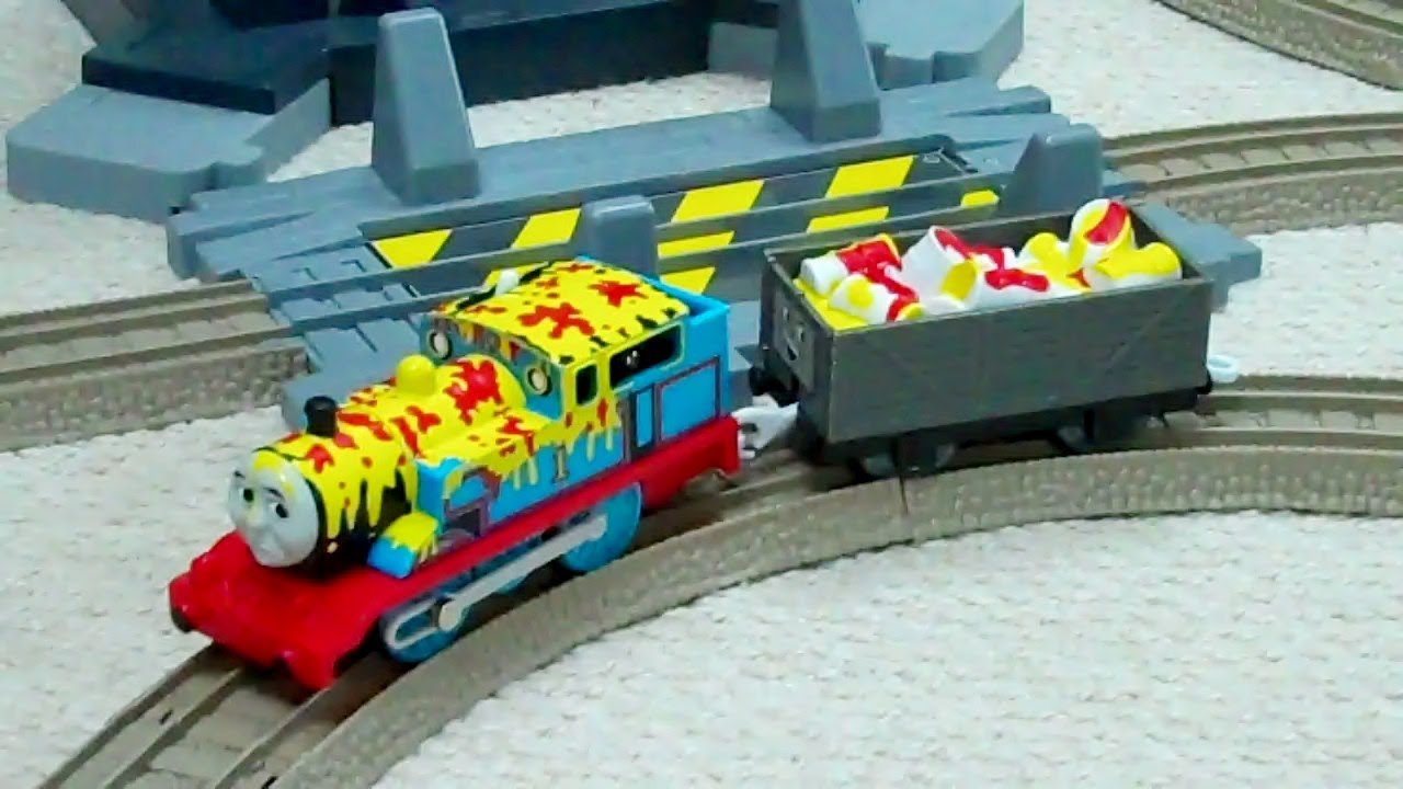 1280x720 Thomas Tank Trackmaster Paint Splattered Thomas Makes A Mess Kids - Thomas The Train Painting