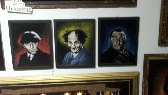 550x311 Three Stooges - Three Stooges Painting