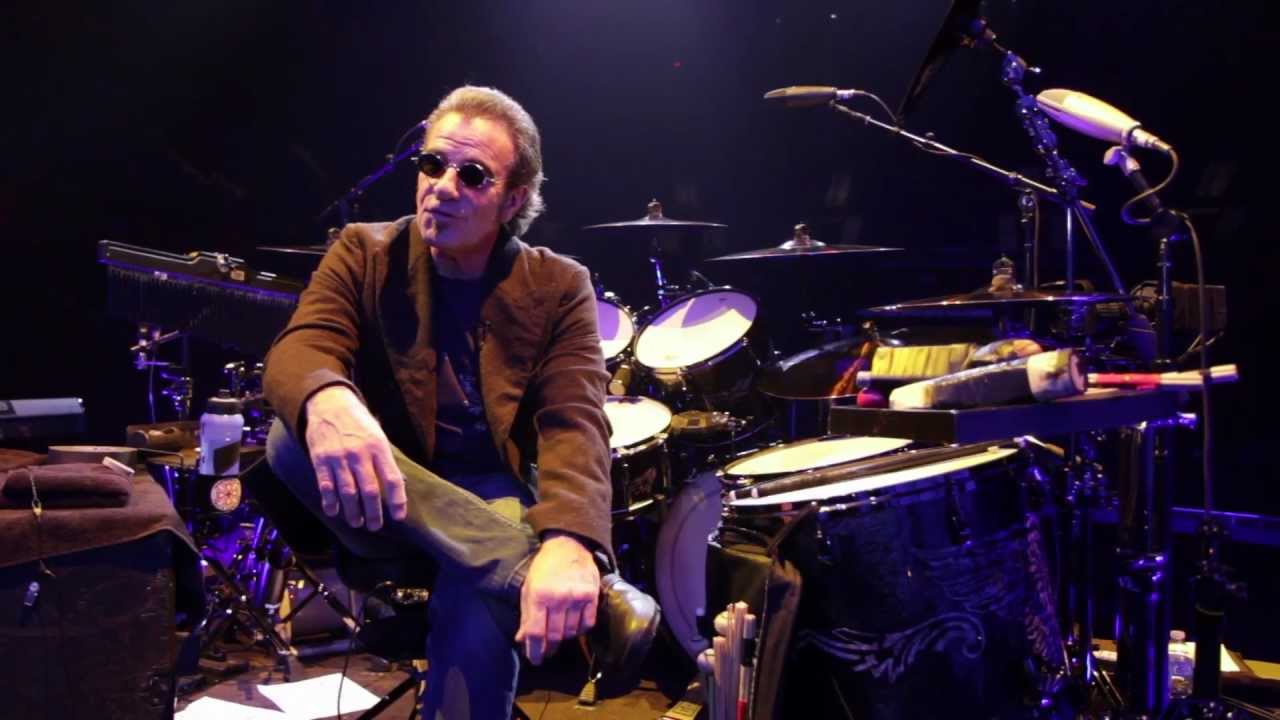 1280x720 Tico Torres Of Bon Jovi Interviewed - Tico Torres Painting