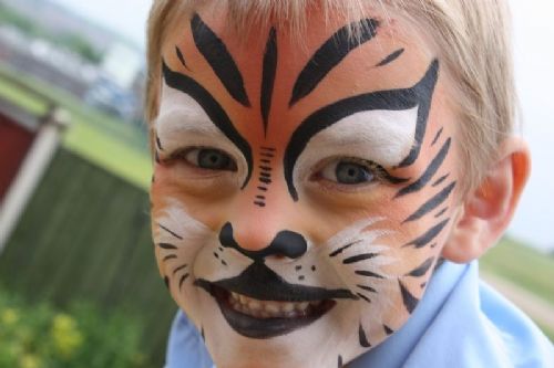 500x333 Colours Kids Face Painting - Tiger Painting For Kids