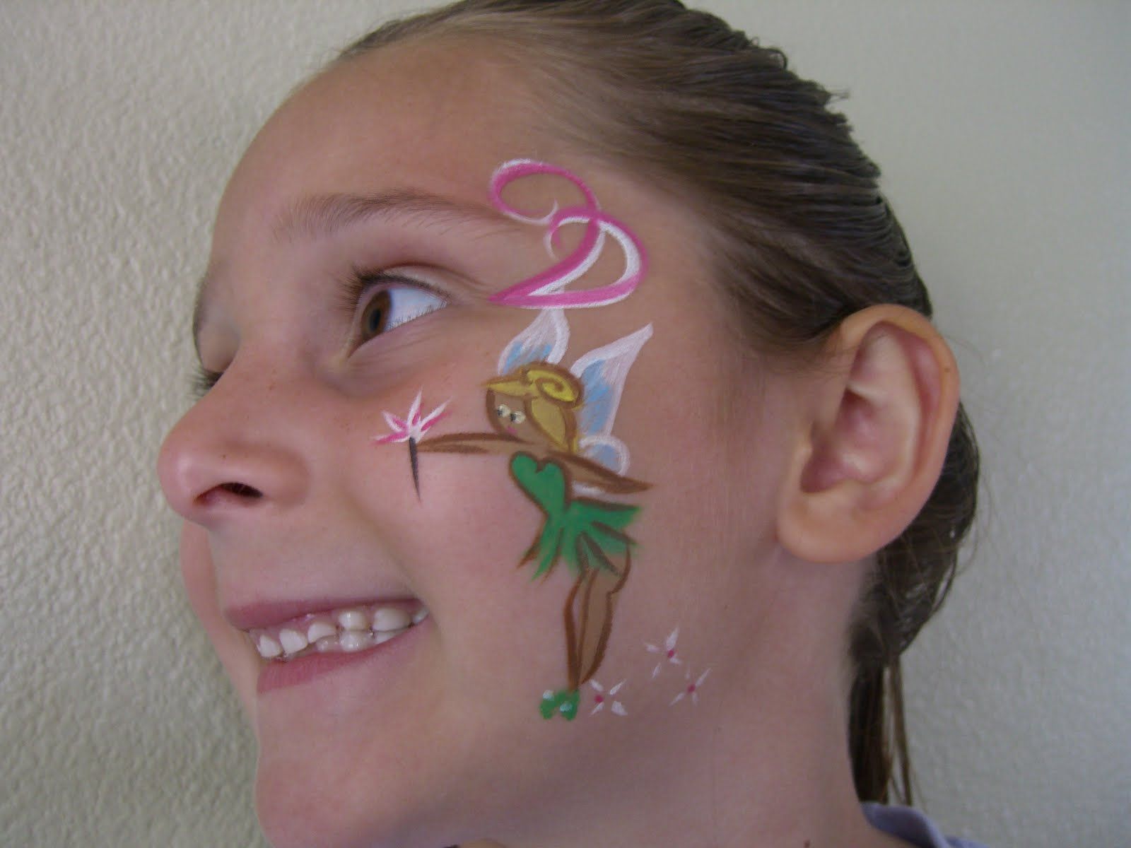 1600x1200 Cimg2321.jpg Clownin Around Again - Tinkerbell Face Painting