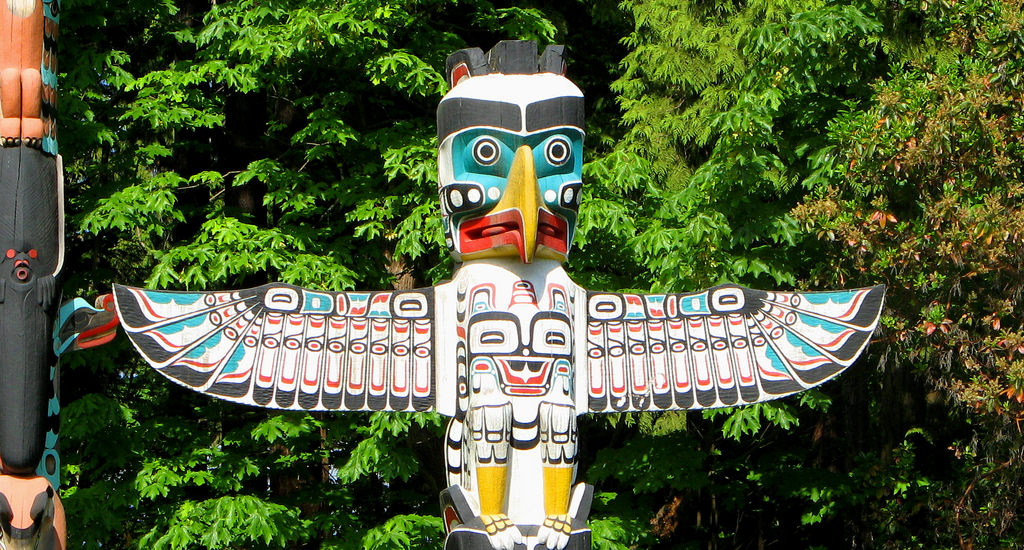 1024x550 Painted Totem Pole Tcr Committed To Excellence - Totem Pole Painting