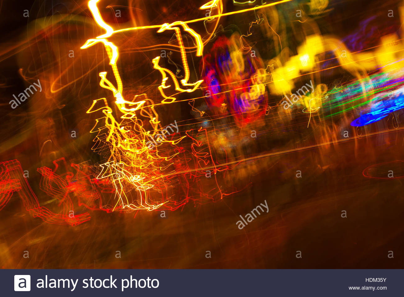 1300x958 Traffic Light Paint With Long Exposure, Colorful Abstract Motion - Traffic Light Painting