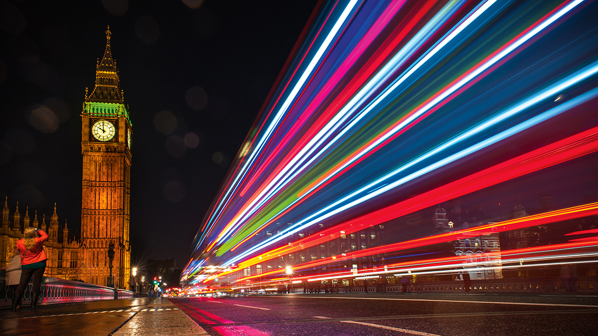 1200x675 How To Get Started With Light Painting - Traffic Light Painting