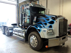 250x187 Truck Painting Amp Body Repair - Truck Painting