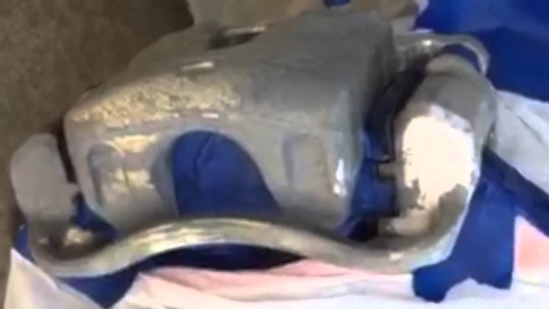 1920x1080 Painting Brake Calipers ( 2014 Hyundai Veloster Turbo) - Turbo Painting