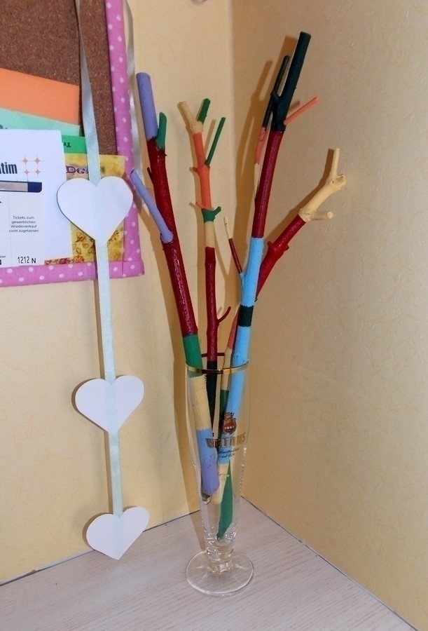 611x900 Painted Twigs A Twig Ornament Art On Cut Out + Keep Creation - Twig Painting