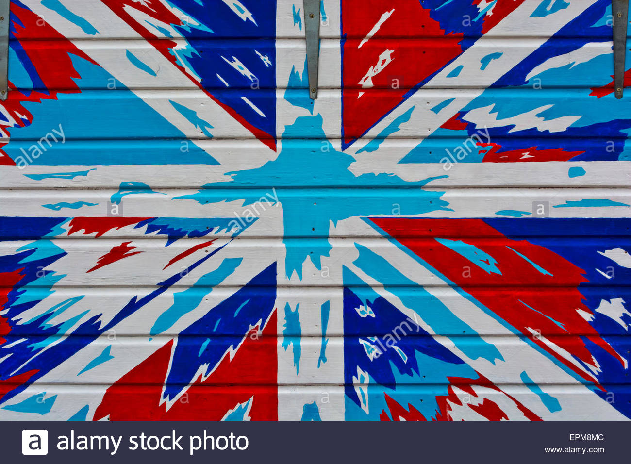 1300x956 Artistic Union Jack Flag Painted On Beach Hut Stock Photo - Union Jack Painting