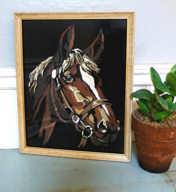 570x623 Soldkitschy Horse - Velvet Horse Painting