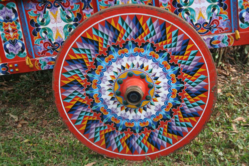500x333 Painted Wagon Wheel - Wagon Wheel Painting