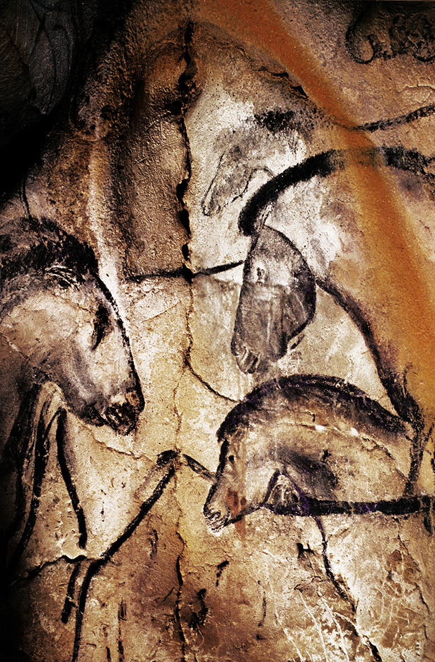 615x935 Facing Horses - Wall Painting With Horses Chauvet Cave