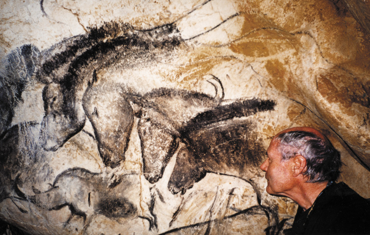 750x478 Visiting The Cave Art Paintings Of The Chauvet Cave - Wall Painting...