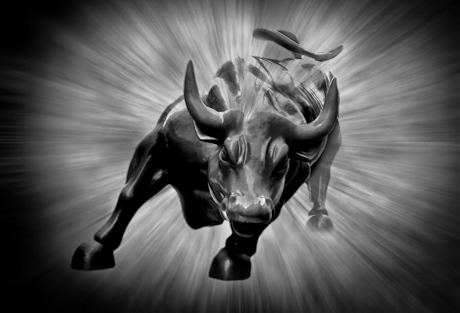900x612 Wall Street Bull Black And White Photograph By Athena Mckinzie - Wall Street Bull Painting