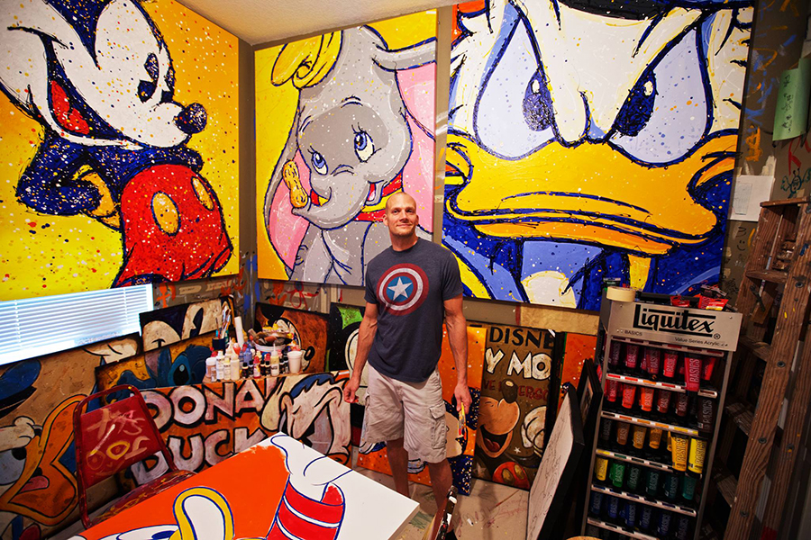 900x600 Self Taught Disney Artist Inspires With Paint - Walt Disney Painting