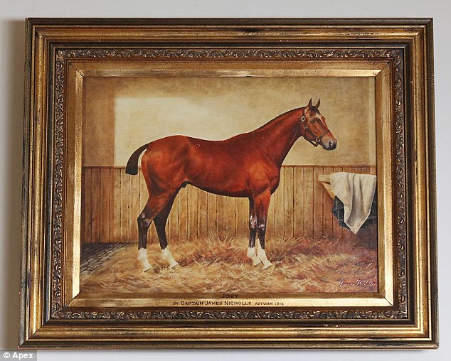 634x508 War Horse Joey Portrait Brought To Life In Time For Steven - War Horse Painting
