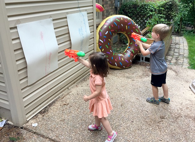 630x458 Summer Art Project For Kids Water Gun Painting - Water Gun Painting