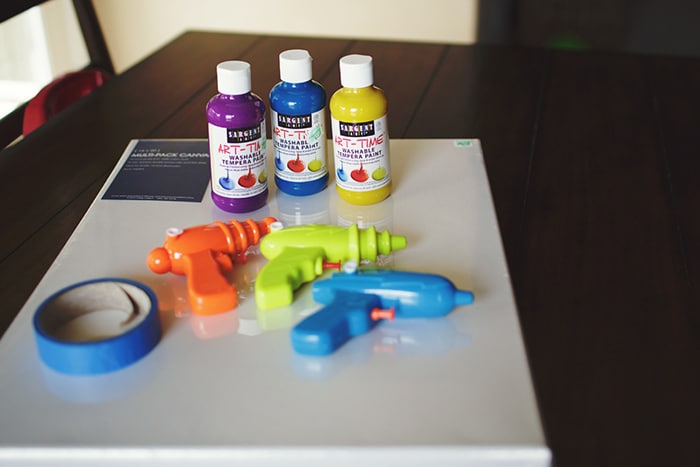 700x467 Water Gun Painting - Water Gun Painting