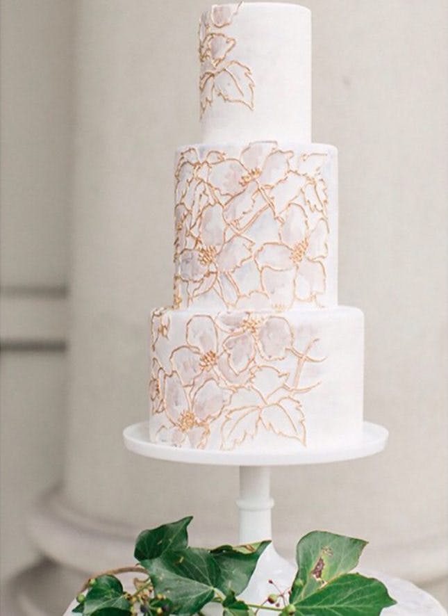 645x886 20 Hand Painted Wedding Cakes That Will Make You Do A Double Take - Wedding Cake Painting